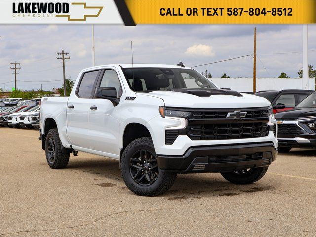 2025 Chevrolet Silverado 1500 2LT Trail Boss 6.2L in Cars & Trucks in Edmonton