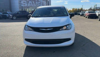 EXECUTIVE CROSSTOWN DEMO! This 2024 CHRYSLER VOYAGER LX has the following options Cloth Bucket Seats... (image 2)