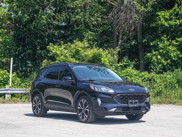 2022 Ford Escape SEL- Pano Roof - Heated Seats - AWD in Cars & Trucks in Barrie - Image 3