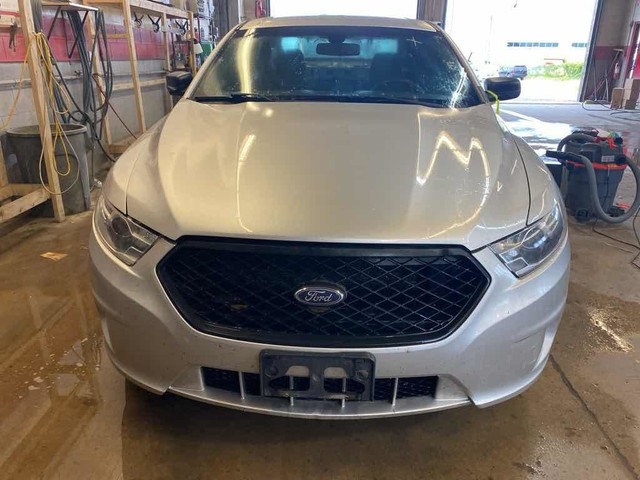2017 Ford Taurus Police Inte in Cars & Trucks in Barrie - Image 2