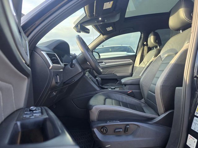 2021 Volkswagen Atlas Cross Sport Execline in Cars & Trucks in Grande Prairie - Image 4