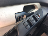 5DR, AUTO, A/C Engine: UNKNOWN L/100Km City: 8.1 L/100Km Hwy: 6.2 Safety Equipment Child safety rear... (image 6)