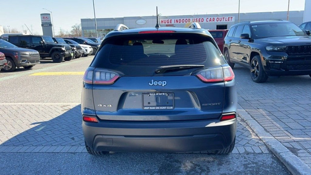 2019 Jeep Cherokee Sport 4x4 in Cars & Trucks in Ottawa - Image 4