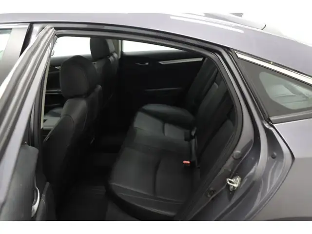 2019 Honda Civic Sedan TOURING, CUIR, DEMARREUR, TOIT, SIEGES CH in Cars & Trucks in Longueuil / South Shore - Image 20