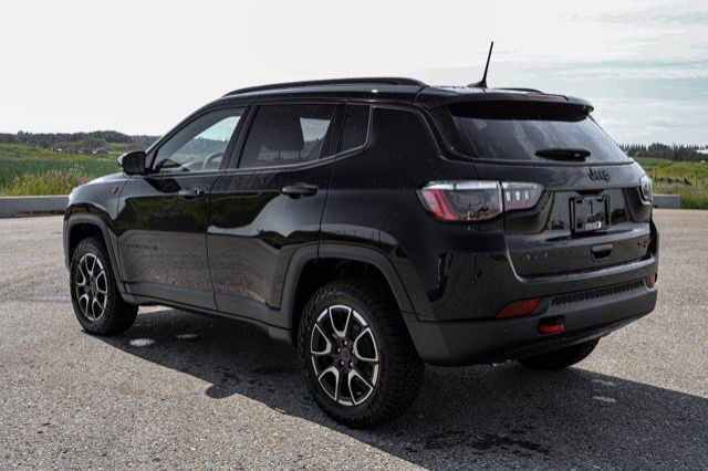 2025 Jeep Compass Trailhawk in Cars & Trucks in Strathcona County - Image 2