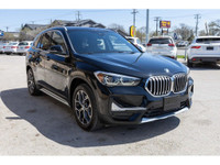 CLEAN CARFAX, LOW KILOMETRES! - Leather - Sunroof - Navigation - Heated Seats - Push Button Start -... (image 1)