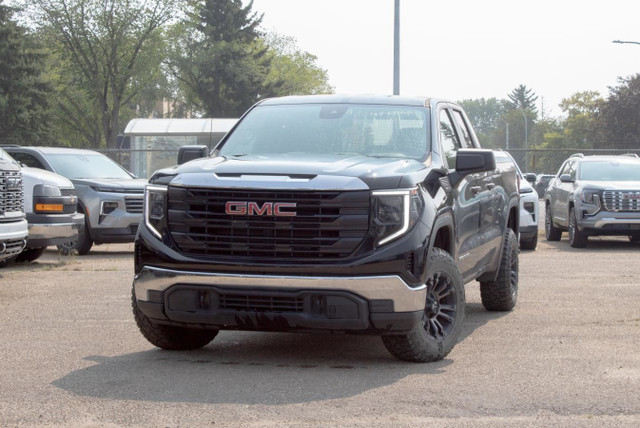 2023 GMC GMC Sierra 1500 DBL Cab Pro 4x4 in Cars & Trucks in Edmonton - Image 2