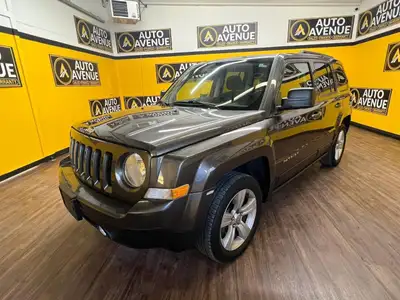 THE 2015 JEEP PATRIOT NORTH COMBINES CLASSIC JEEP STYLE WITH PRACTICAL EVERYDAY FUNCTION. RUGGED ENO...