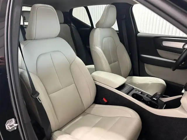 2021 Volvo XC40 Momentum T5 AWD Toit Panoramique Cuir Mags in Cars & Trucks in Shawinigan - Image 22