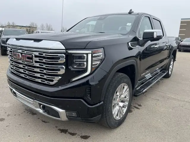 2022 GMC Sierra 1500 Denali in Cars & Trucks in Edmonton - Image 5