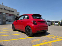 This FIAT 500e has a trusty Electric engine powering this Automatic transmission. *This FIAT 500e Is... (image 5)