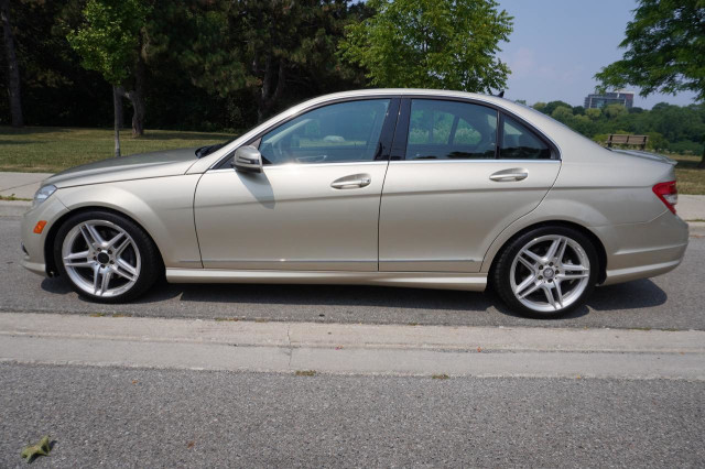 2010 Mercedes-Benz C-Class C350 4MATIC / NAVIGATION/ PANOROOF/ S in Cars & Trucks in Mississauga / Peel Region - Image 2