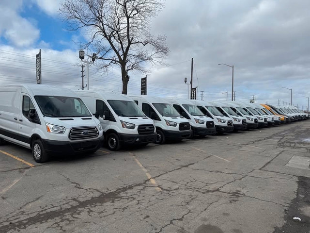 2018 Ford Transit T-350 148" EL, REFRIGERATOR, BLUETOOTH, BACKUP in Cars & Trucks in Mississauga / Peel Region - Image 2