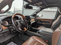Navigation, Cooled Seats, Leather Seats, Heated Rear Seats, Heated Steering Wheel, Premium Audio, Si... (image 8)