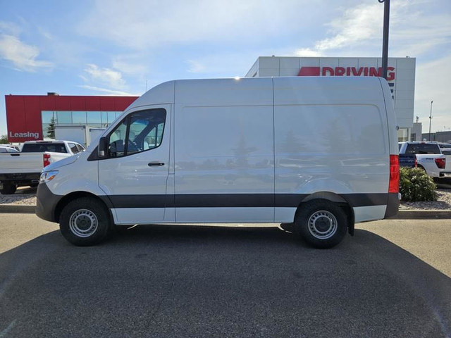 2023 Mercedes-Benz Sprinter Cargo Van 2500 High Roof I4 Gas 144" in Cars & Trucks in St. Albert - Image 2