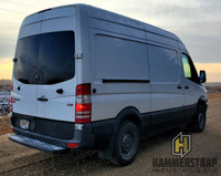 2010 MERCEDES BENZ Sprinter 2500 Cargo Van Mercedes MG5+MH1 3.0 L V6 diesel engine 5 speed automatic... (image 5)
