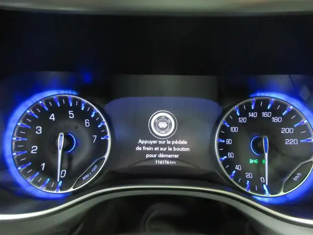CHRYSLER PACIFICA 2018 LIMITED S GPS NAVIGATION CUIR TOIT PANO T in Cars & Trucks in Lévis - Image 20