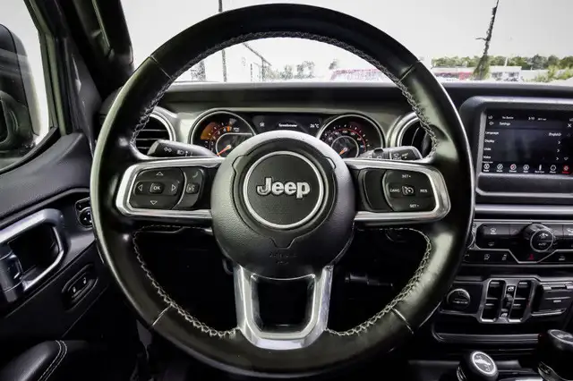 2021 Jeep Wrangler Sahara Unlimited • SIDE STEPS • CP/AA• R-V CA in Cars & Trucks in Ottawa - Image 18
