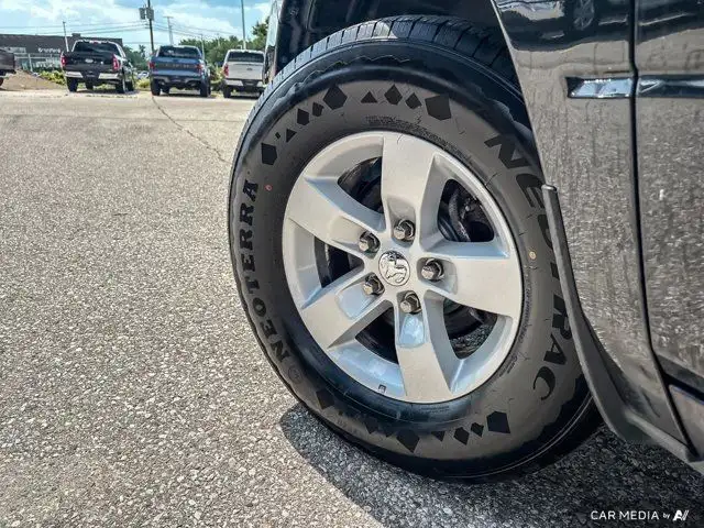 2022 Ram 1500 Classic SLT in Cars & Trucks in Brantford - Image 11
