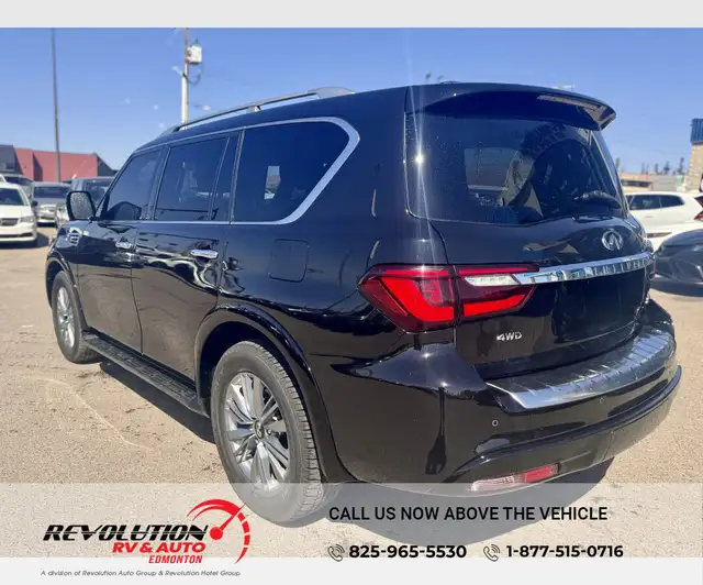 2023 Infiniti QX80 LUXE dans Autos et camions dans Ville d’Edmonton - Image 4