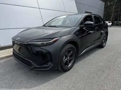 Toyota bZ4X LE FWD Caméra Recul Mags Push Start 2024 à vendreJAMAIS ACCIDENTÉ & TRES BAS KILOMÉTRAGE...