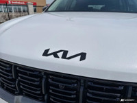 The 2025 Kia Sorento X-Line Limited delivers a refined blend of rugged capability, modern technology... (image 7)