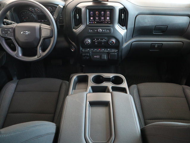 2025 Chevrolet Silverado 1500 Custom Trail Boss in Cars & Trucks in Lloydminster - Image 2