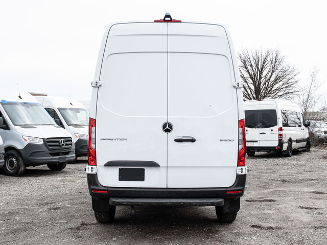 2020 Mercedes-Benz Sprinter Standard Roof in Cars & Trucks in Mississauga / Peel Region - Image 4