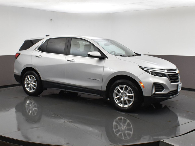 2022 Chevrolet Equinox LT - AWD with Clean Carfax - One owner- C in Cars & Trucks in City of Halifax