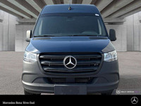 Engine: Moteur V6 3.0L Safety Equipment Système antipatinage à toutes les vitesses Poutres anti-intr... (image 7)