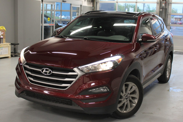 2017 Hyundai Tucson LUXURY AWD CUIR TOIT A/C CRUISE CONTROL GROU in Cars & Trucks in West Island