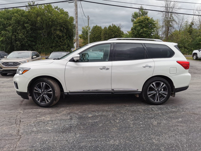 2017 Nissan Pathfinder Platinum 4WD in Cars & Trucks in Belleville - Image 2