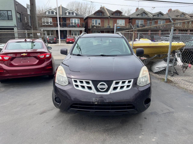 2011 Nissan Rogue S *AS-IS, AWD, 4 SUMMER AND WINTER TIRES & RIM in Cars & Trucks in Hamilton - Image 2