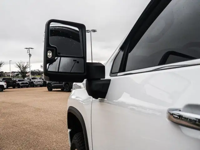 2022 Chevrolet Silverado 3500HD High Country Z71 in Cars & Trucks in Strathcona County - Image 14