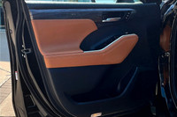 FINANCE OR LEASE PURCHASE PRICE: $57,500 + HST + Finance/Lease Fee + Licensing CASH PRICE: $59,500 +... (image 7)