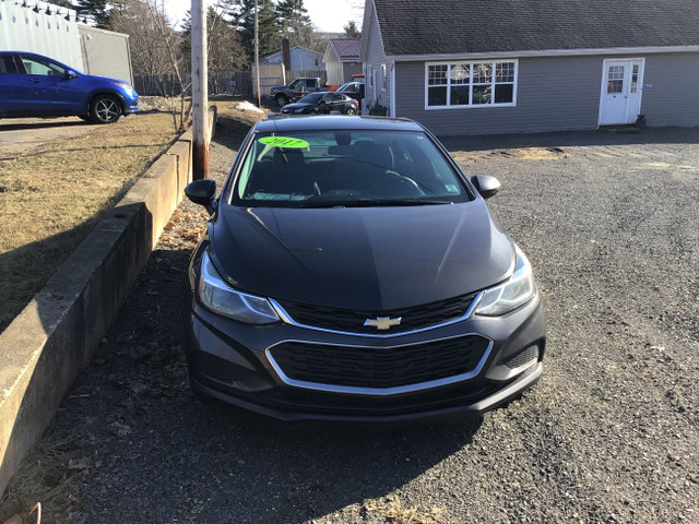 2017 Chevrolet Cruze LT in Cars & Trucks in Annapolis Valley - Image 3