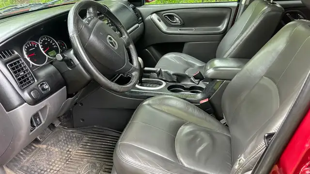 2006 Mazda Tribute S in Cars & Trucks in Oakville / Halton Region - Image 12