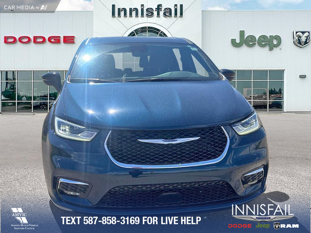 2025 Chrysler Pacifica Select in Cars & Trucks in Red Deer - Image 2