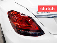 NO ACCIDENTS / CLEAN CARFAX / 1 OWNER / Auto Dimming Rearview Mirror, Front Heated Seats, Driver Sea... (image 9)