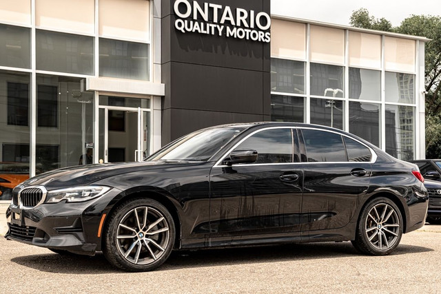 2019 BMW 3 Series 330i xDrive | NAVI | CAM | SUNROOF | LDW | HEA in Cars & Trucks in Mississauga / Peel Region - Image 4