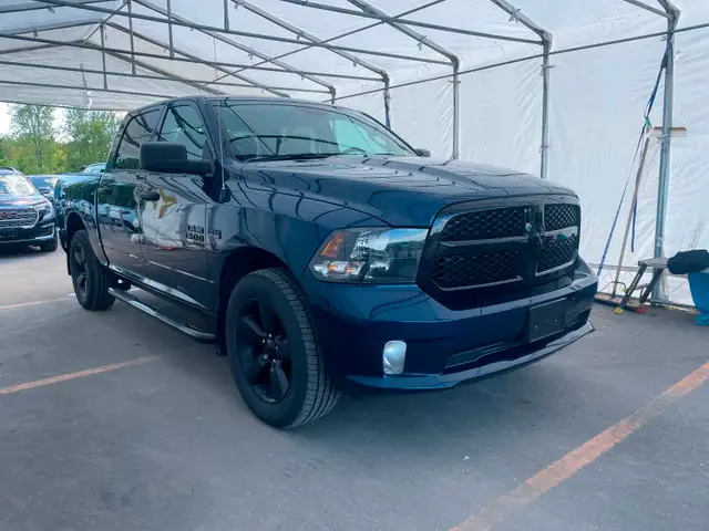 2020 Ram 1500 Classic NIGHT EDITION CREW 4X4 V8 *CARPLAY* BLUETO in Cars & Trucks in Laurentides - Image 10