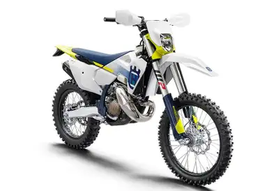 2024 Husqvarna TE 150 RABAIS 1602$ SAVE AVEC RABAIS DE 1602$ = 31.37$/semaine (120 mois @ 7.99% + tx...