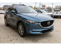ONE OWNER, CLEAN CARFAX! - Sunroof - Leather Interior - Heated Seats - Heated Steering Wheel - Backu... (image 1)