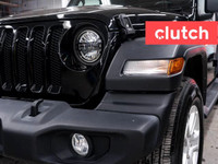 NO ACCIDENTS / CLEAN CARFAX / 1 OWNER / Auto Dimming Rearview Mirror, Climate Control, Dual Zone Fro... (image 7)