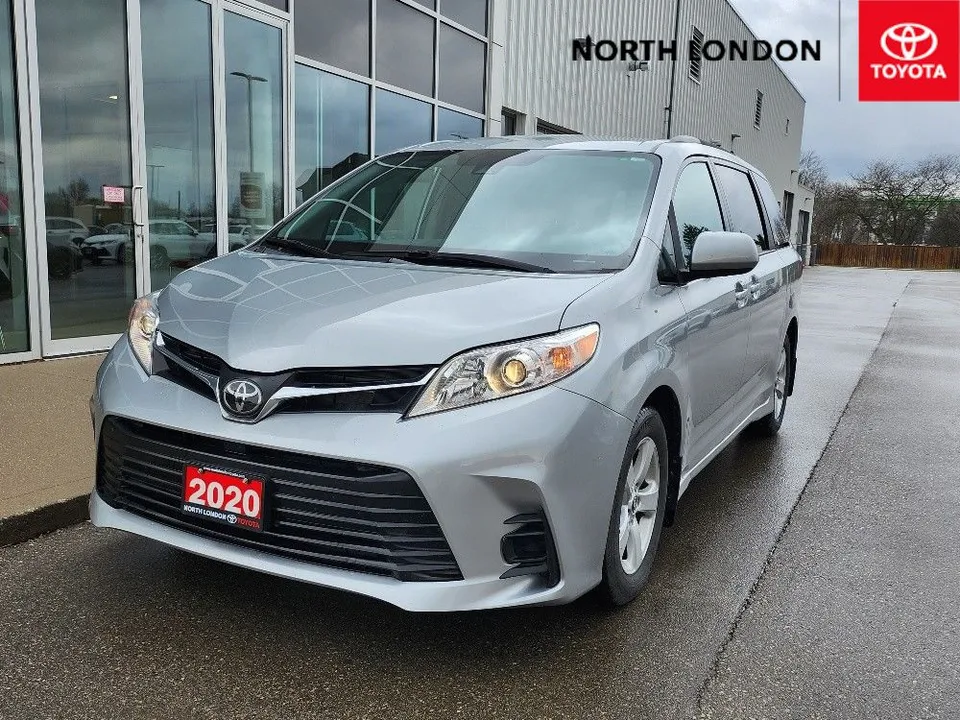 2020 Toyota Sienna LE 8-Passenger SUPER LOW KM'S AND NO ACCIDENT