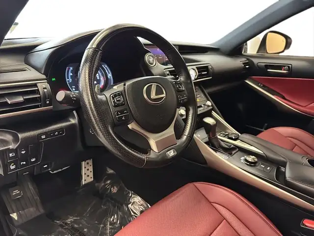2020 Lexus IS 350 F SPORT AWD Navigation Cuir rouge Toit ouvrant in Cars & Trucks in Laval / North Shore - Image 39