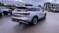 All Wheel Drive. Leather Interior. Touchscreen. Bluetooth. Remote Start. Sunroof. Rear View Backup C... (image 8)