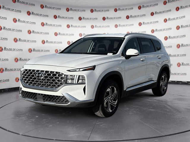 2021 Hyundai Santa Fe Preferred / Bluetooth / Back up camera in Cars & Trucks in Calgary