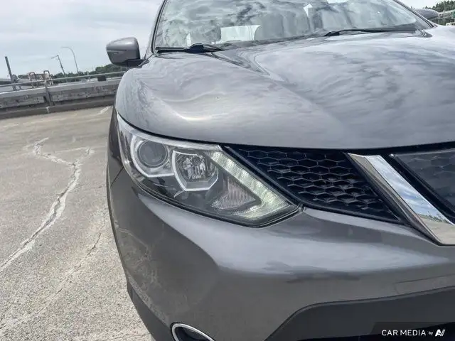 2019 Nissan Qashqai SV in Cars & Trucks in Dartmouth - Image 12