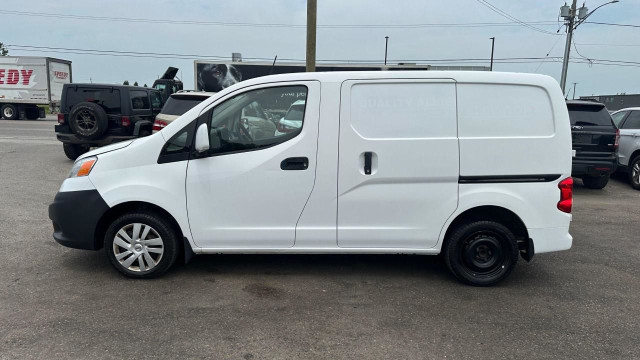 2017 Nissan NV200 SV, PARTITION, SHELVES, CAM, MINIVAN, 4 CYL, C in Cars & Trucks in London - Image 2